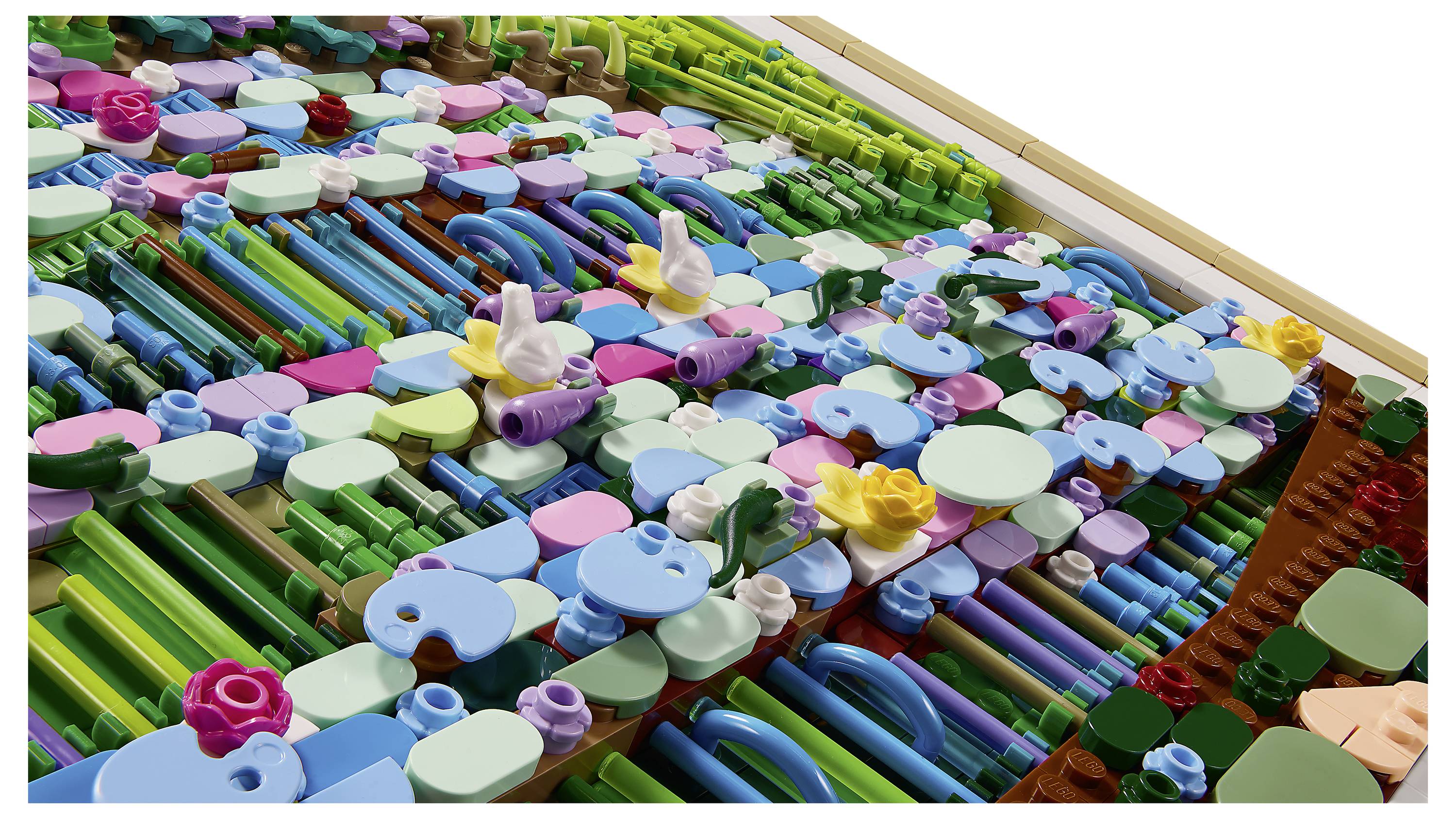 Ein farbenfrohe, abstrakte Kunstwerk, das aus verschiedenen überlagerten Formen in Grün, Blau, Rosa und Lila besteht und einer Mosaik-Landschaft ähnelt.