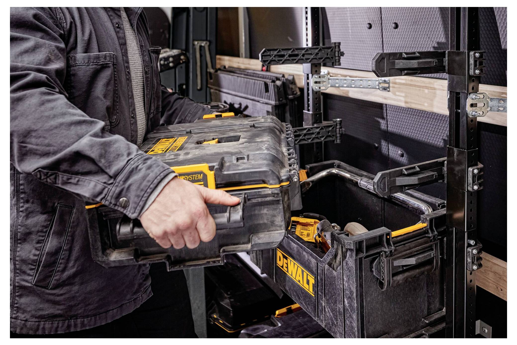 DEWALT DWST83293-1 Transportkiste