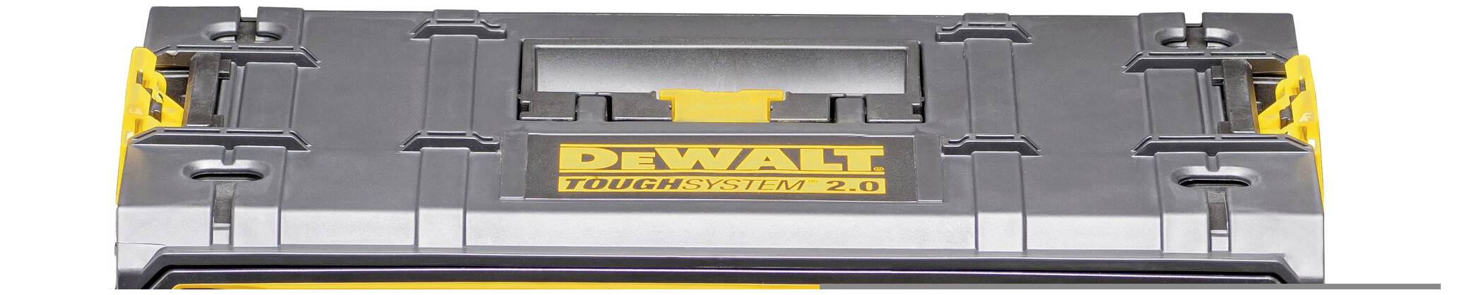 Eine graue und gelbe Werkzeugkiste mit zentralem Griff und dem prominent auf dem Deckel angebrachten Logo „DeWALT ToughSystem 2.0