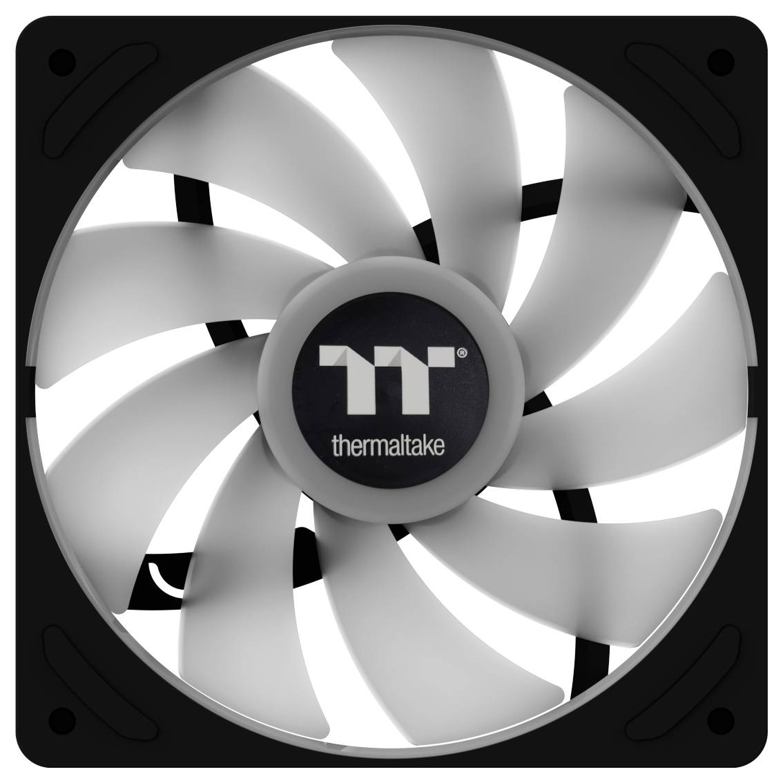 Ein Computer-Kühlungslüfter mit neun grauen Blättern in einem schwarzen Rahmen, mit einem „Thermaltake