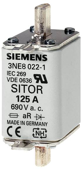 Ein rechteckiger Siemens SITOR-Sicherung mit folgenden Spezifikationen: '3NE8 022-1', 'IEC 269', 'VDE 0636', '125 A', '690V a.c.', 'Made in Germany'.