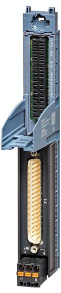 „Siemens SIMATIC Digitaleingabemodul mit offener Abdeckung, wobei die internen Schaltungskomponenten freigelegt sind. Gezeigtes Modell: 6ES7321-1BL00-0AA0.
