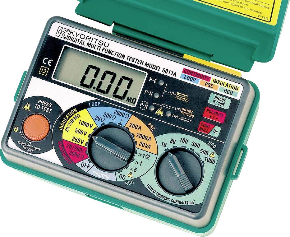 Ein digitales Multifunktionsprüfgerät mit der Anzeige „0,00 MΩ