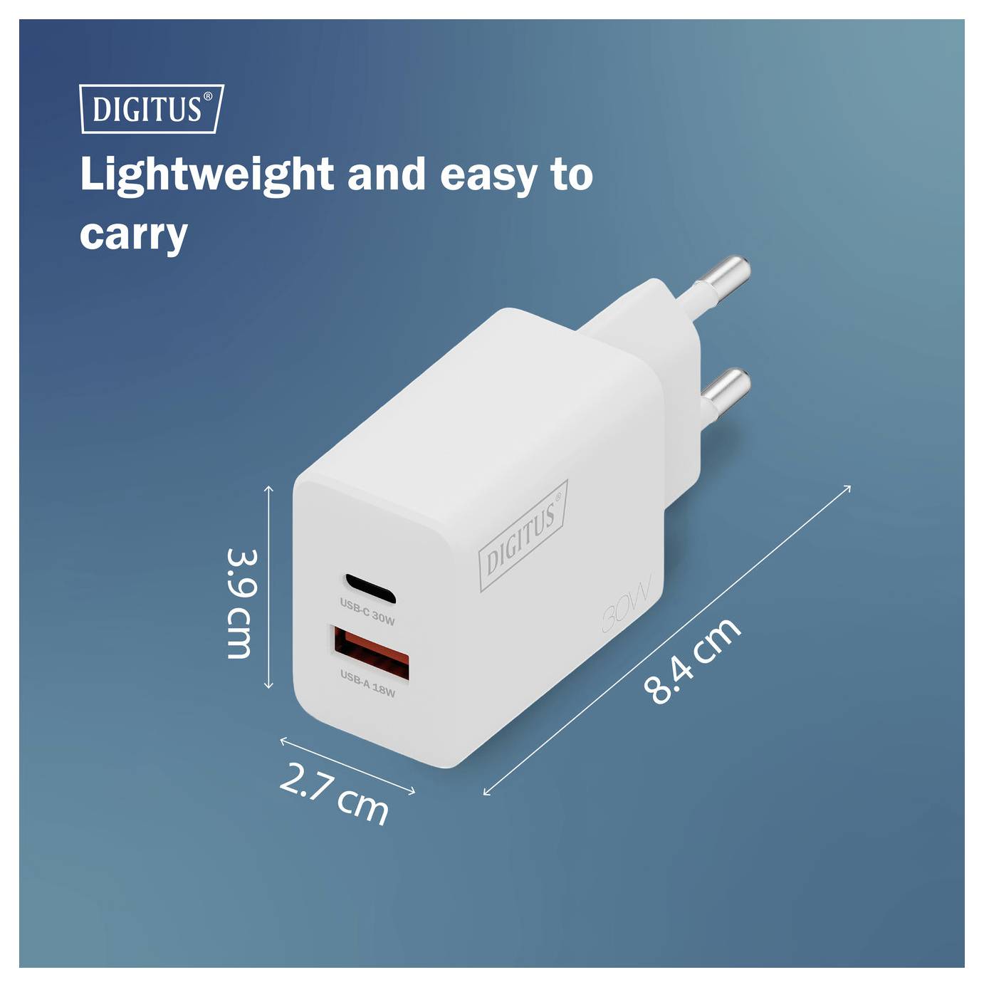 Weißes USB-Wandladegerät mit zwei Anschlüssen: USB-C und USB-A. Der Text lautet „Leicht und einfach zu transportieren