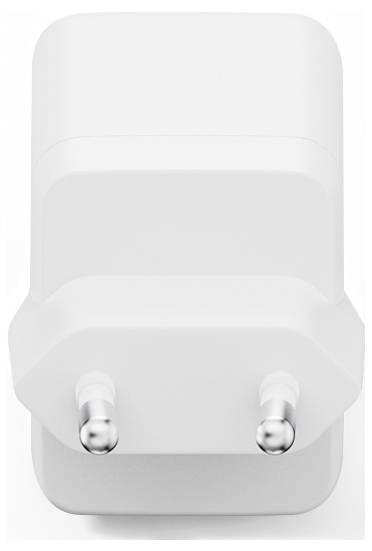 Ein weißer Stromstecker-Adapter mit zwei Metallstiften, von vorne betrachtet.