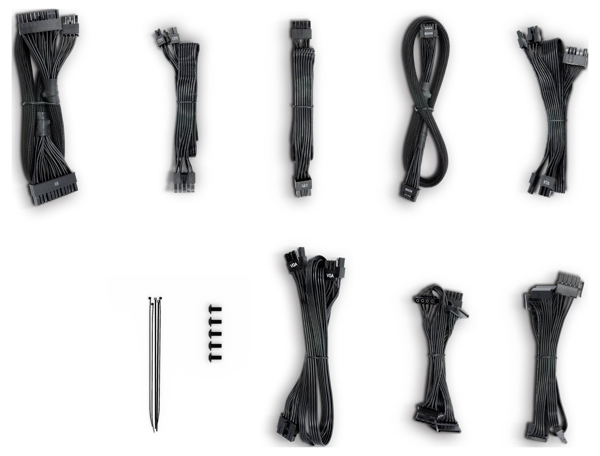 Ein Sortiment schwarzer Computerkabel einschließlich verschiedener Stromverbinder, Kabelbinder und Schrauben ordentlich gegen einen einfachen Hintergrund angeordnet.