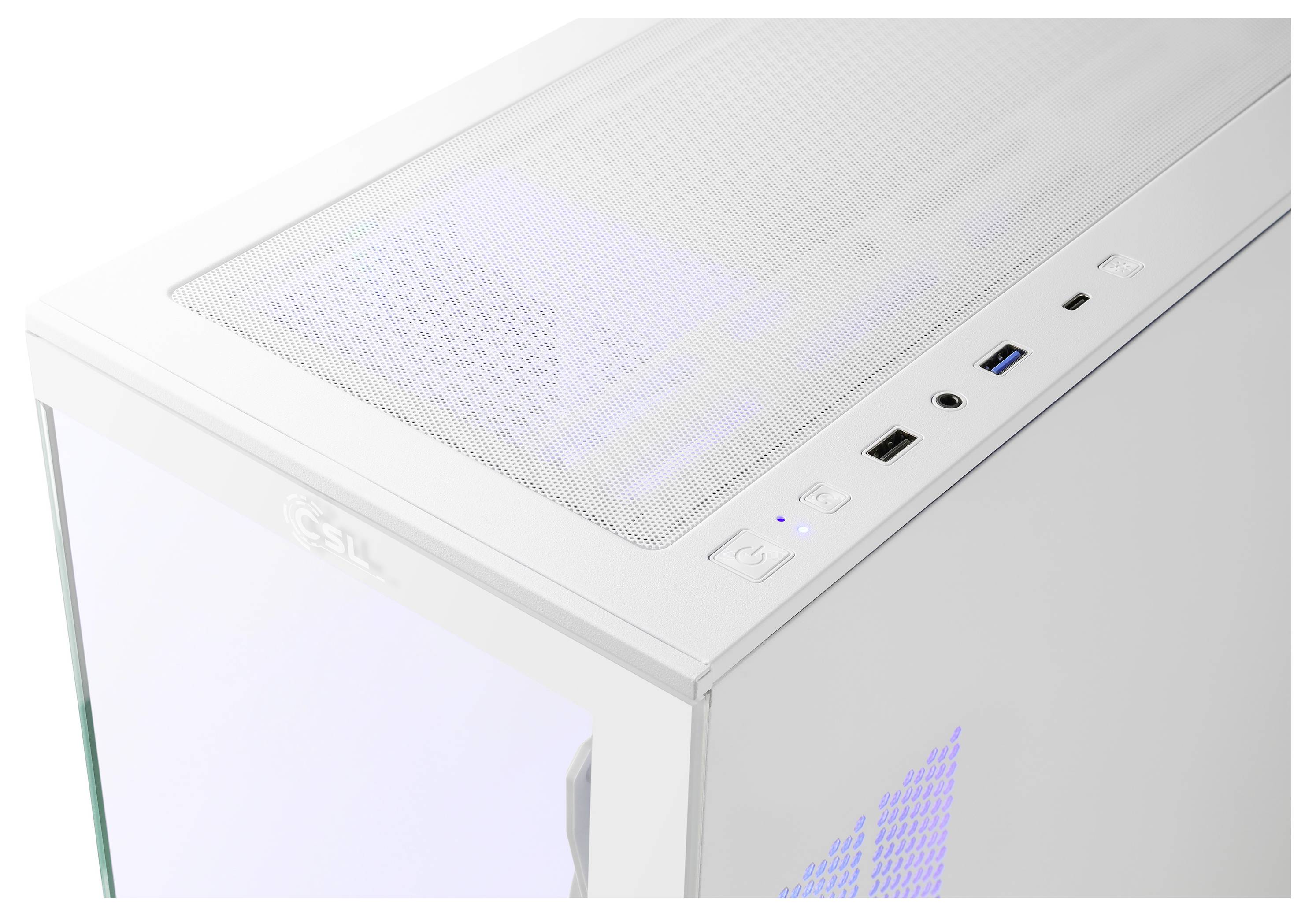 Ein weißes Computergehäuse mit Mesh-Oberfläche, vorderen USB- und Audioanschlüssen und einem leuchtenden inneren Licht, das durch ein transparentes Seitenteil sichtbar ist.