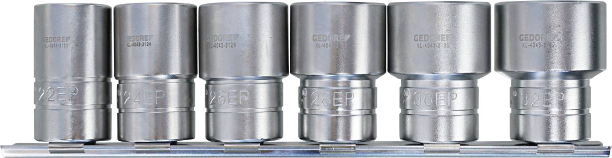 Eine Reihe von sechs metallischen Steckschlüsseln, die in einem Halter angeordnet sind, jeder mit seiner Größe und der Kennzeichnung „Chrome G-D