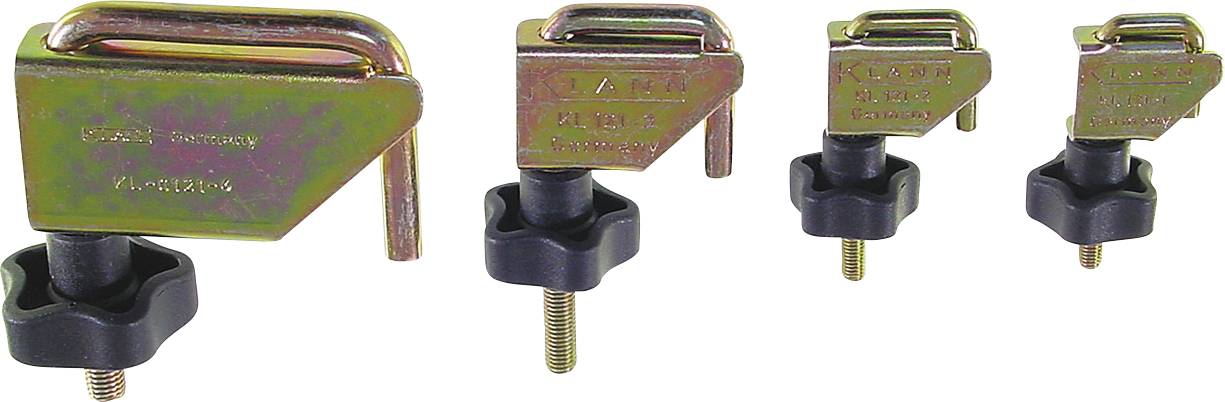 „Vier Schraubzwingen in verschiedenen Größen, verwendet zum Befestigen von Objekten, mit einer metallischen Oberfläche und einem schwarzen Spannknopf an der Basis jeder Zwinge.