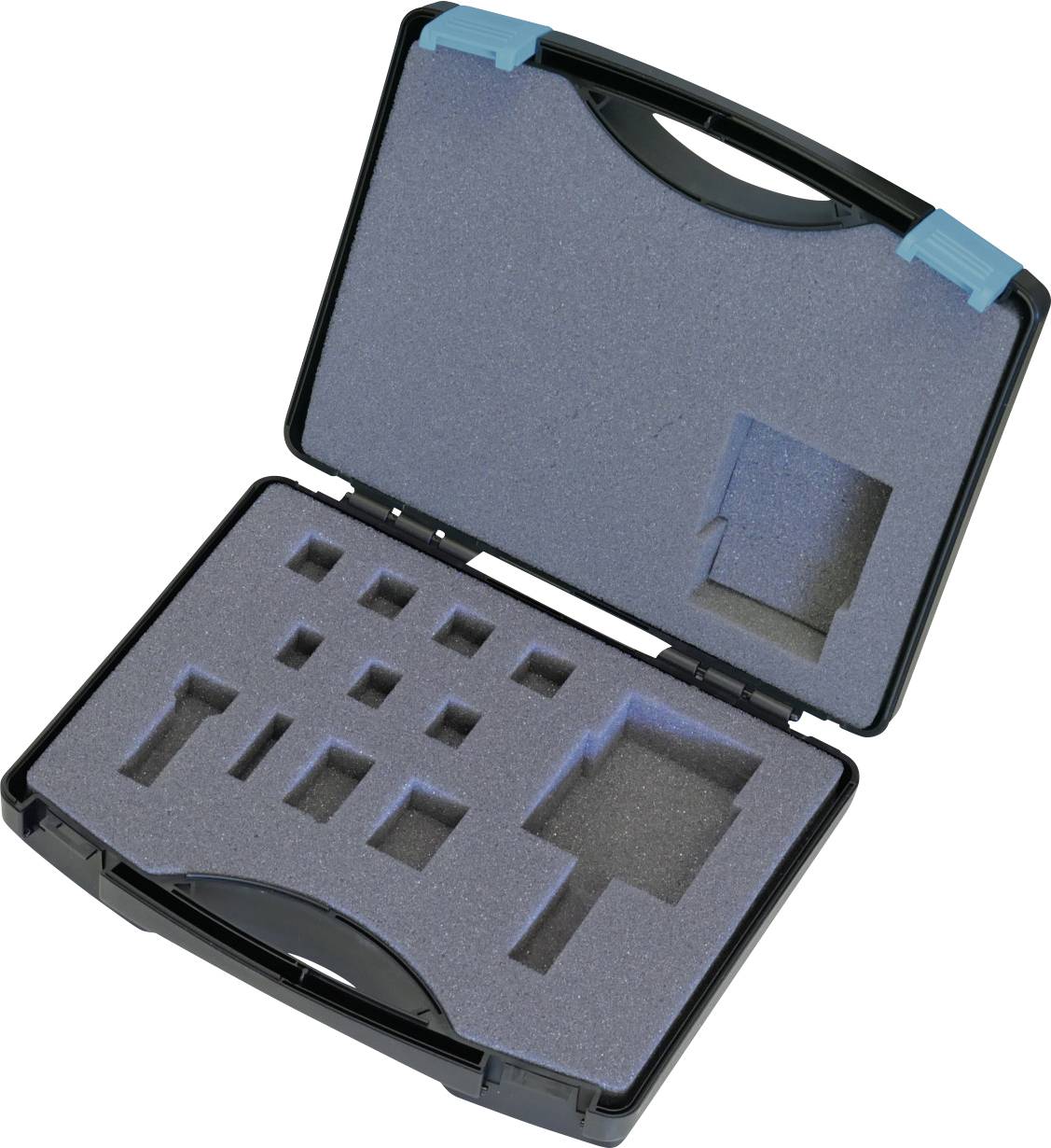 Ein offener schwarzer Transportkoffer mit Schaumstoffeinlagen, mit mehreren Aussparungen zum sicheren Halten verschiedener Werkzeuge oder Ausrüstungen.