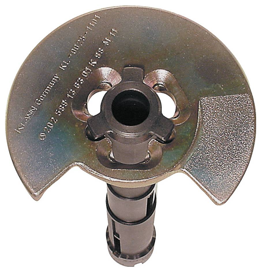 Eine Metallkomponente mit einer runden, gekerbten Oberseite und einem zylindrischen Schaft darunter, die in mechanischen oder industriellen Anwendungen verwendet wird.