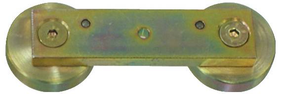 Metallisches Scharnier mit zwei kreisförmigen Befestigungen an jedem Ende. Wird für Schiebevorrichtungen in einem Gerät oder einer Maschine verwendet.
