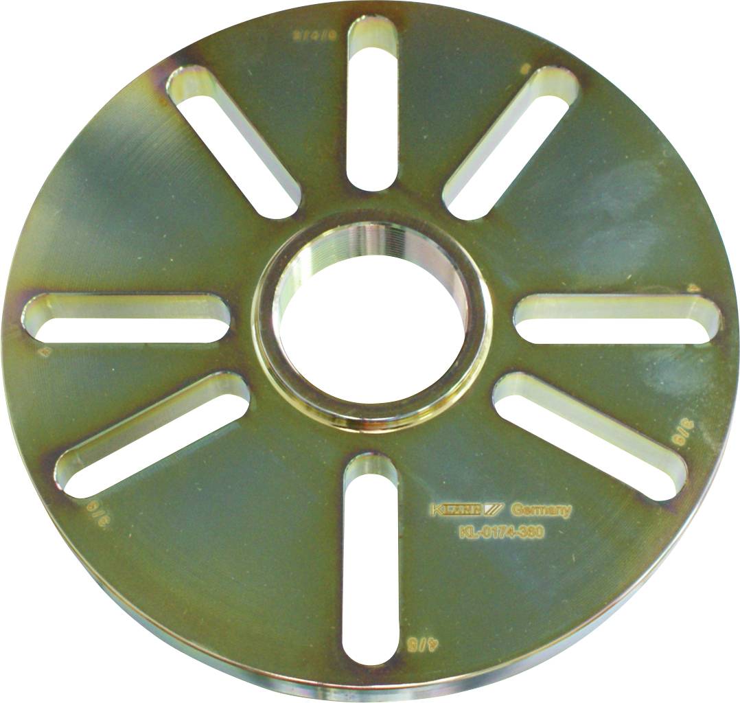 Eine runde, metallische Scheibe mit acht gleichmäßig verteilten Schlitzen, die von einem zentralen Loch ausstrahlen, beschriftet mit „Germany SL-3174-500