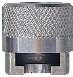 Eine Nahaufnahme einer silbernen, strukturierten Metallwerkzeugkomponente mit Rillen am unteren Ende, möglicherweise eine Mutter oder ein Verbinder.