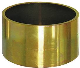 Eine metallische zylindrische Hülse mit hochglanzpolierter Oberfläche, möglicherweise als Schutz- oder Dekorationskomponente in Maschinen oder Strukturen verwendet.