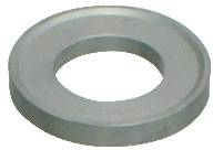 Ein poliertess, reflektierendes Messing-Zylindrohr mit abgerundeten Kanten wird gezeigt.