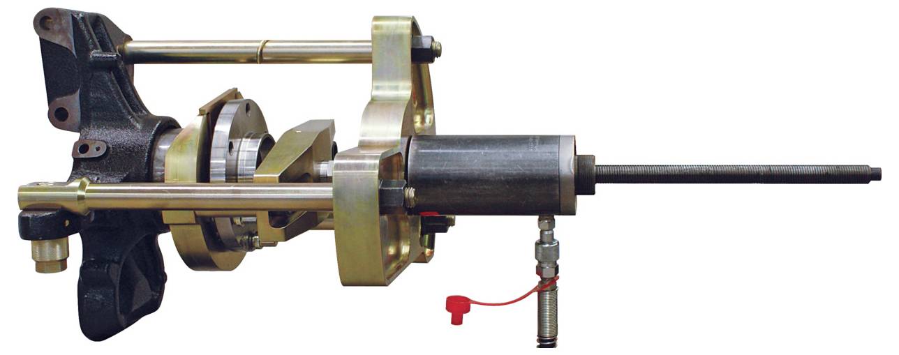 Kurbelwelle mit angebrachten Mechanismen und Stangen, Hervorhebung von Automotorenkomponenten und deren Montage.