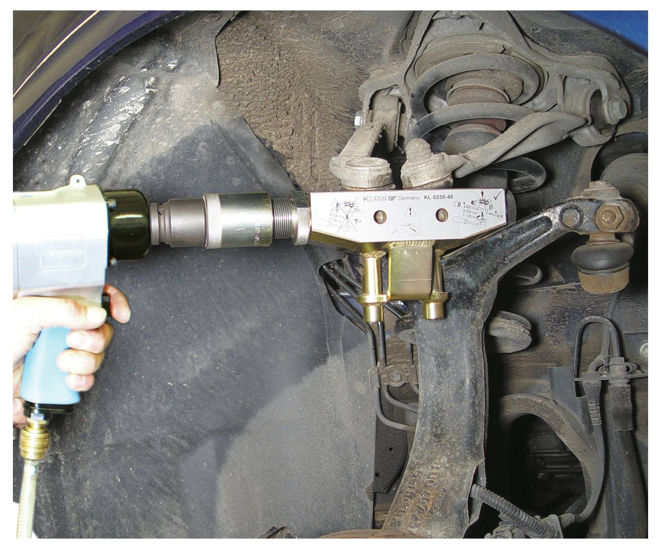 Gedore Automotive 1754483 KL-0250-40 Abdrücker für Klemmschraube, Audi A4 / VW Passat