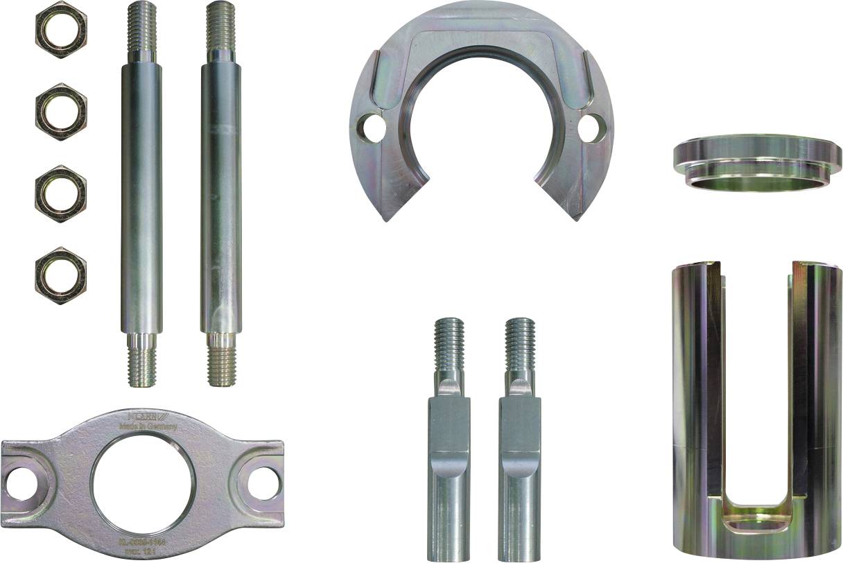 Ein Satz aus Metallkomponenten, einschließlich Bolzen, Muttern, einer Halterung und zylindrischen Teilen, wahrscheinlich zur Montage von Maschinen oder Ausrüstungen verwendet.