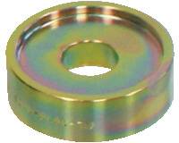 Eine metallische Unterlegscheibe mit einem regenbogenartigen schillernden Finish, mit einem zentralen Loch und kreisförmiger Form.