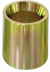 Eine glänzende, zylindrische Messingkupplung zum Verbinden von Rohren.