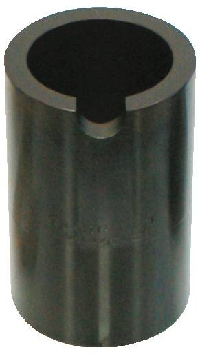 Ein Nahaufnahmebild einer schlichten Metallunterlegscheibe, kreisförmig mit einem Loch in der Mitte, häufig verwendet, um die Last eines Gewindefasteners zu verteilen.