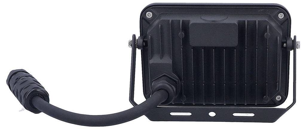 Rückansicht eines schwarzen LED-Flutlichts mit einer Montageklammer und Kabel, die die gerippte Gehäuseausführung zur Wärmeableitung zeigt.