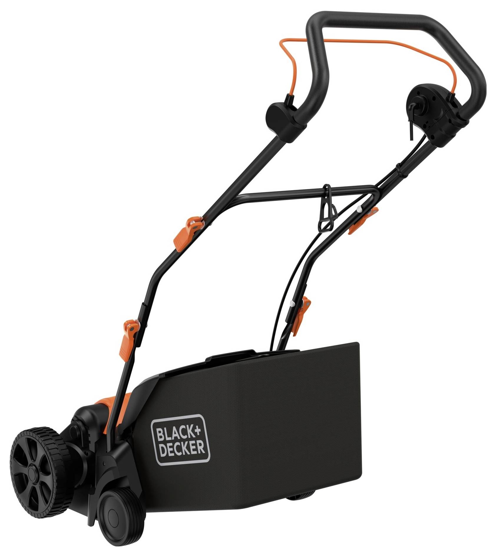 Ein schwarzer und oranger BLACK+DECKER Rasenmäher mit Grassammelkorb, mit verstellbarem Griff und großen Hinterrädern.