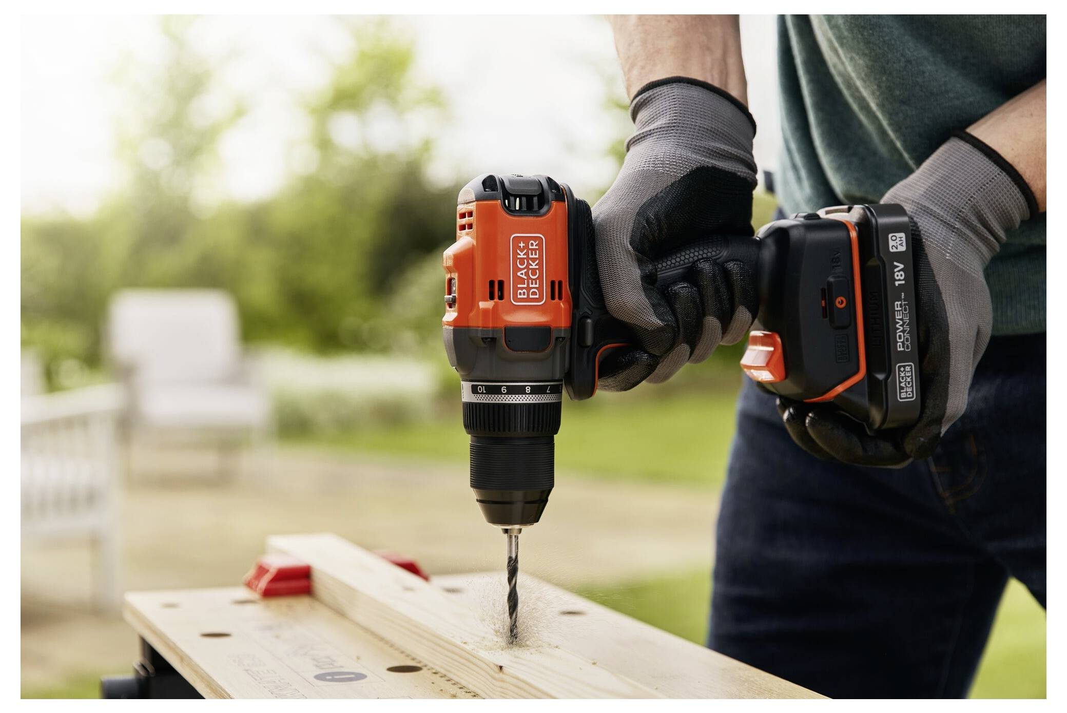 Black & Decker BLD682XN-XJ Akku-Bohrschrauber 18V Li-Ion ohne Akku, ohne Ladegerät, inkl. Koffer