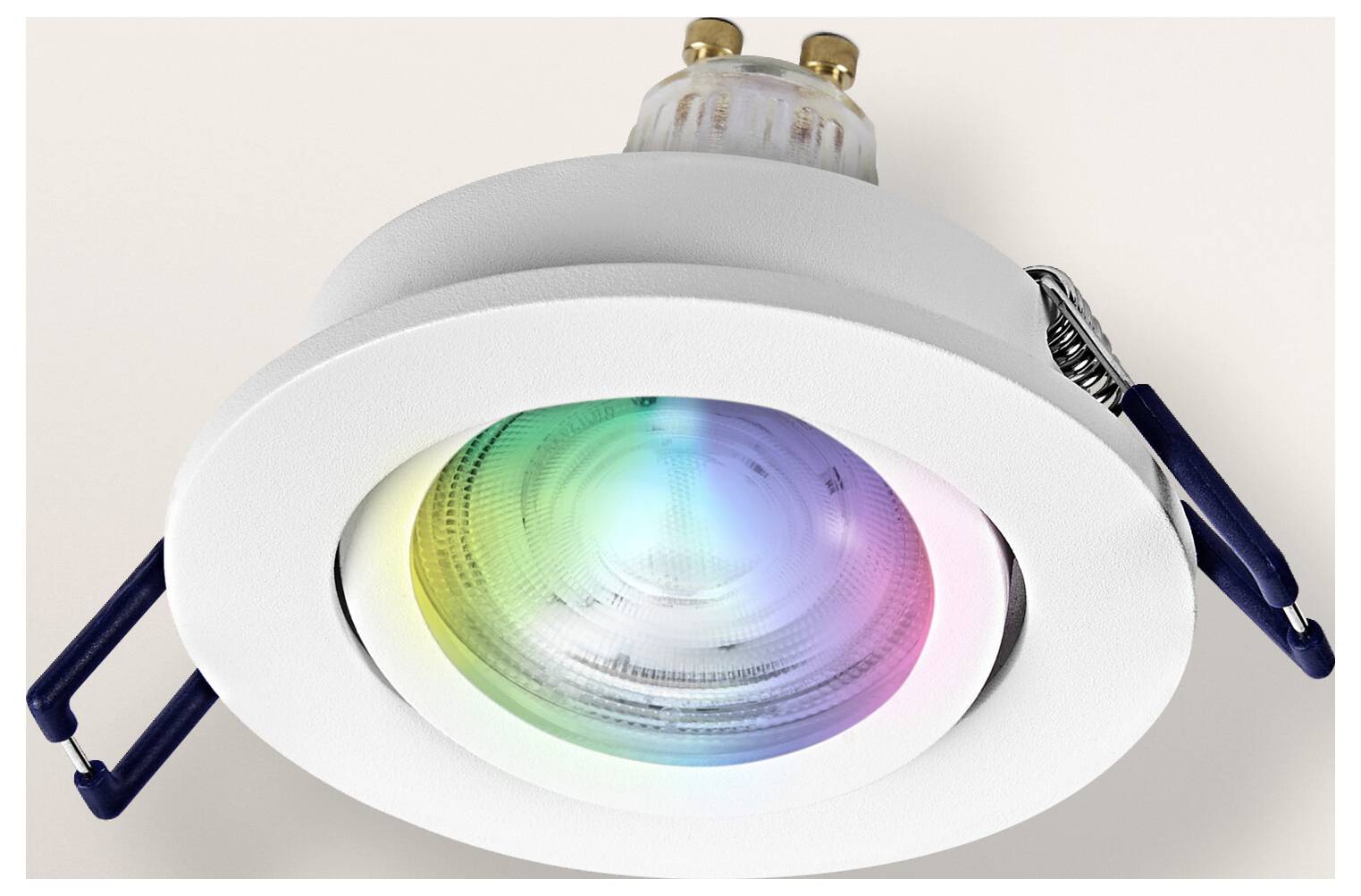 Eine runde Decken-LED-Leuchte mit farbigem, mehrfarbigem Glanz, montiert in einer weißen Einbauarmatur.