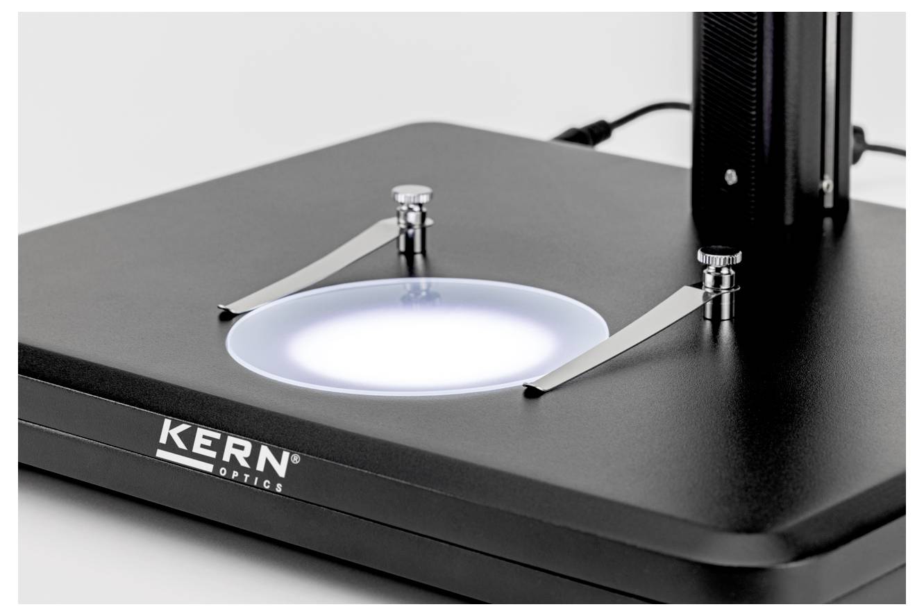 Ein Labormikroskop mit beleuchteter Basis, gekennzeichnet mit „Kern Optics
