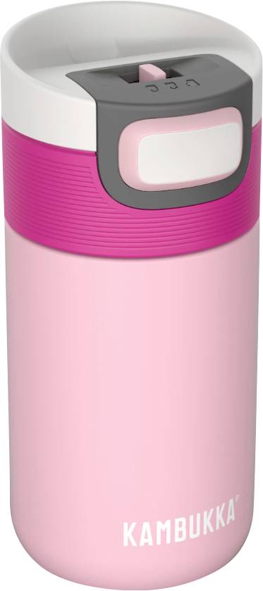 Eine rosa und graue isolierte Reisekaffeetasse der Marke Kambukka mit einem sicheren Deckel. Das Design ist elegant und funktional und eignet sich für heiße oder kalte Getränke.
