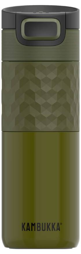 Eine grüne, strukturierte Reisebecher mit dunklem Deckel, Marke 'KAMBUKKA', geeignet für heiße und kalte Getränke.