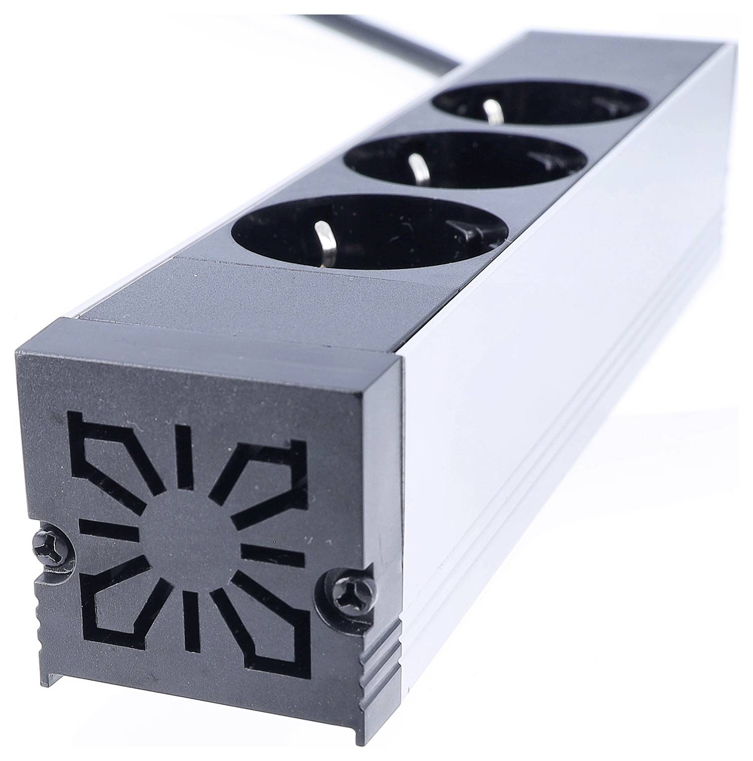 Ein schwarzes Stromverteilersystem mit drei europäischen Steckdosen, mit einem geometrischen Design auf der Endkappe.