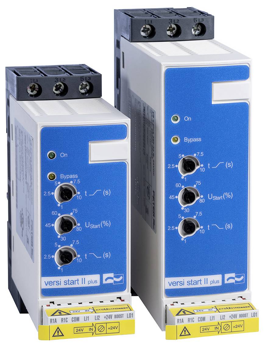 Industrielle elektronische Module mit blauen und weißen Gehäusen, die verstellbare Regler und Statusleuchten aufweisen, beschriftet mit „versi start II plus