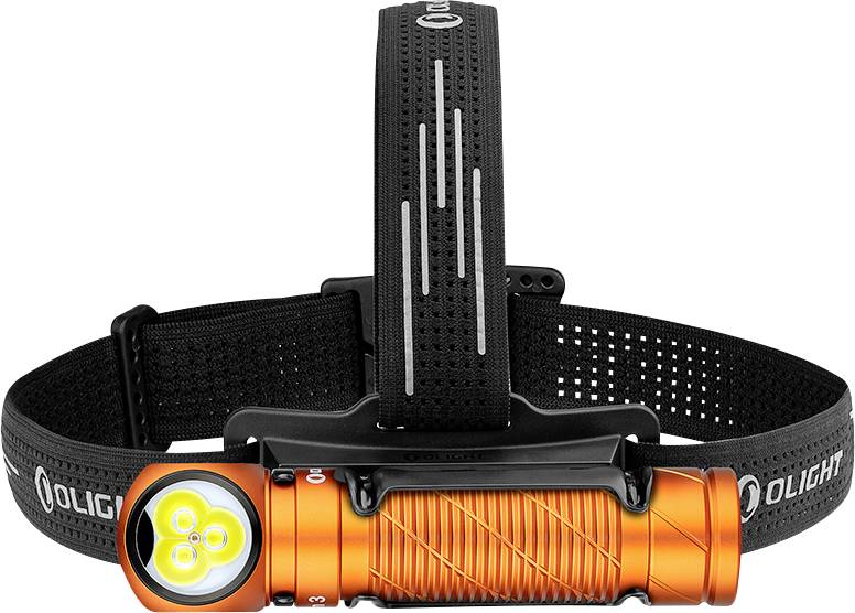 Eine orangefarbene Taschenlampe, die an einem schwarzen Stirnband befestigt ist und mehrere LED-Leuchten aufweist. Das Stirnband hat ein perforiertes Design für Belüftung.