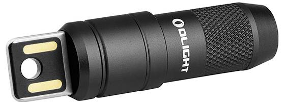 Eine kleine schwarze Taschenlampe mit USB-Anschluss, mit 