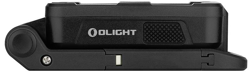 Kompakte schwarze Olight-Taschenlampe von der Seite betrachtet, die ihr schlankes, faltbares Design und den strukturierten Griff zeigt.