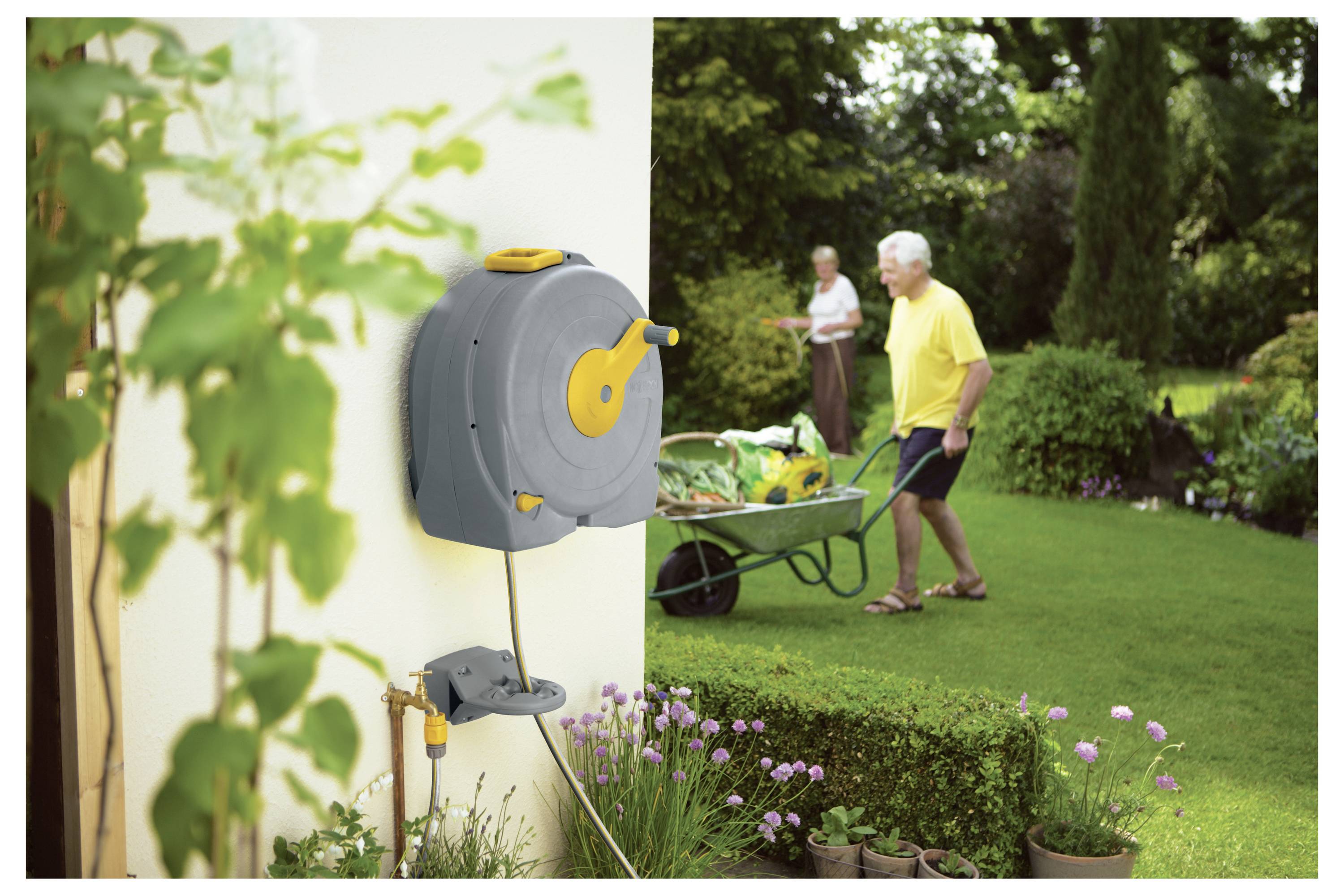 Hozelock 100-101-620 Fast Reel Wandschlauchhalter mit 30m Gartenschlauchaufroller 30m 1 St. Gelb, Grau