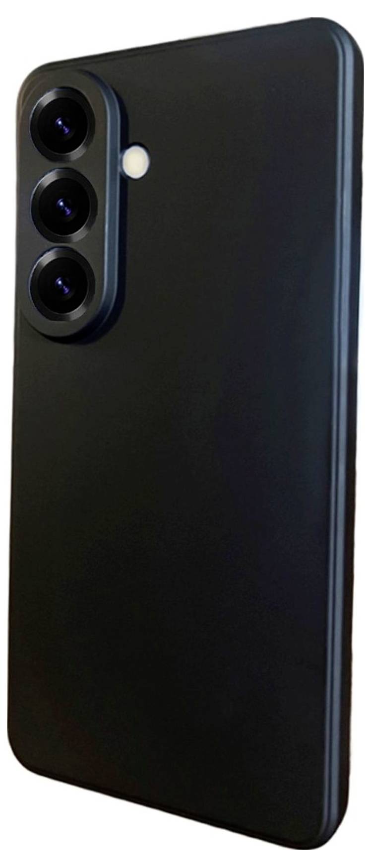 Ein schwarzes Smartphone mit drei rückwärtigen Kameras und einem Blitz, leicht angewinkelt, um die Rückseite und die Kameraanordnung zu zeigen.