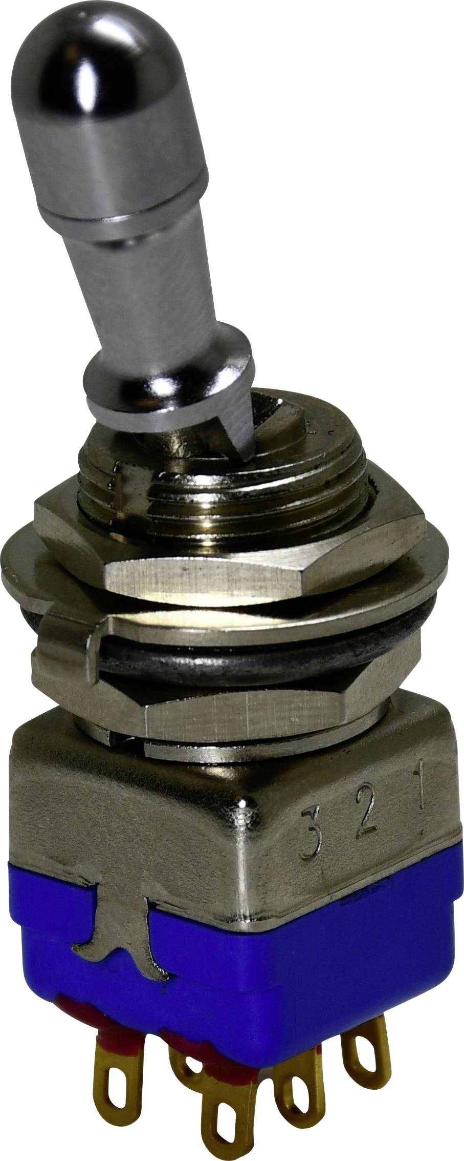 Ein silberner Kippschalter mit blauer Basis, verwendet für elektrische Schaltkreise. Der Schalter befindet sich in aufrechter Position und verfügt über mehrere Metallklemmen.