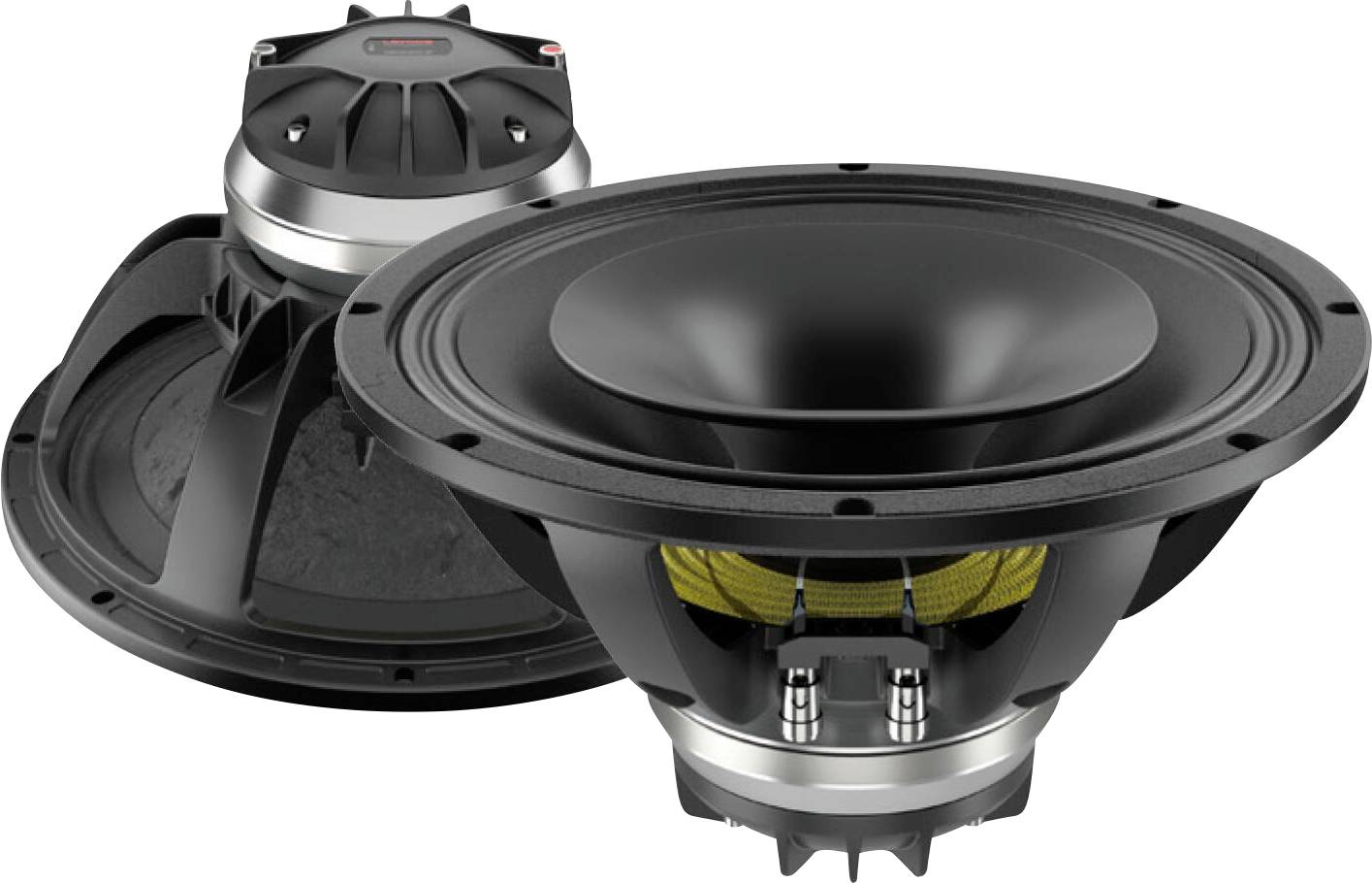 Zwei schwarze Lautsprecher-Subwoofer, einer aufrecht stehend und der andere geneigt, mit metallischen Details und sichtbarem Kegeldesign, auf weißem Hintergrund.