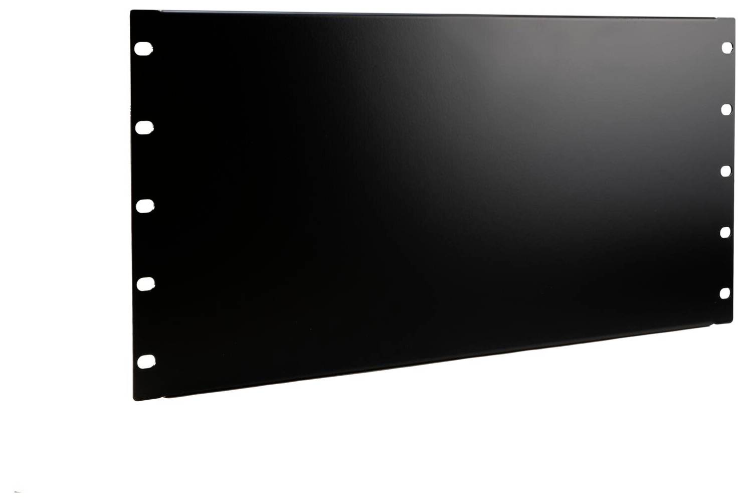 Ein schwarzes, leeres 19-Zoll-Rackpaneel mit Löchern zur Montage, das zur Abdeckung ungenutzter Flächen in Server- oder Ausrüstungsracks verwendet wird.