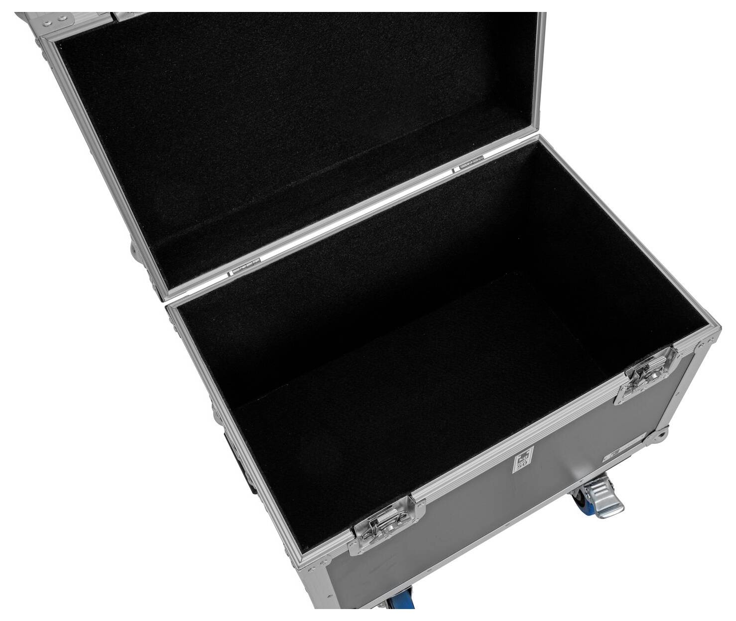 Ein offener grauer Lagerungskoffer mit schwarzem Innenraum, der sein geräumiges Fach hervorhebt. Der Koffer hat Metallkanten und blaue Räder.