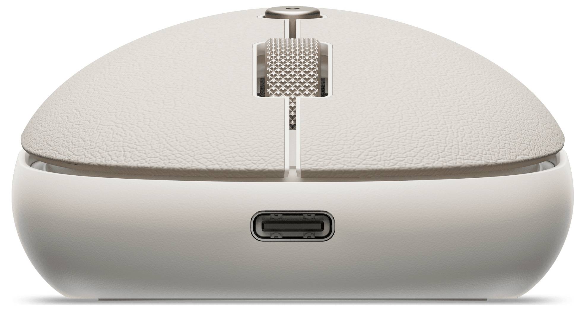 Eine Nahaufnahme einer eleganten, beigen schnurlosen Computermaus, die ihr strukturiertes Scrollrad und den USB-C-Ladeanschluss an der Vorderseite hervorhebt.