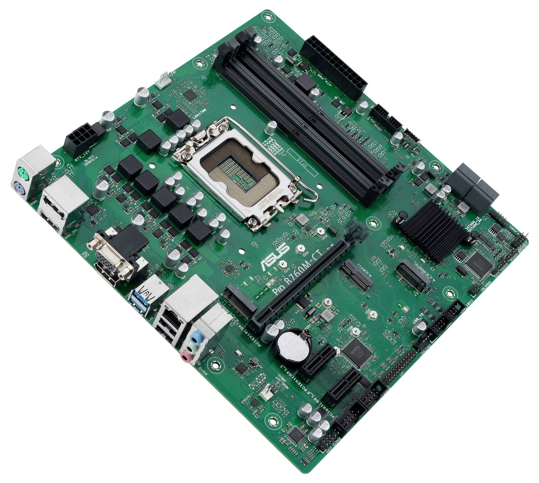 Nahaufnahme einer grünen Computermainboard mit CPU-Sockel, RAM-Steckplätzen, Erweiterungsanschlüssen und Stromverbindungen auf weißem Hintergrund.