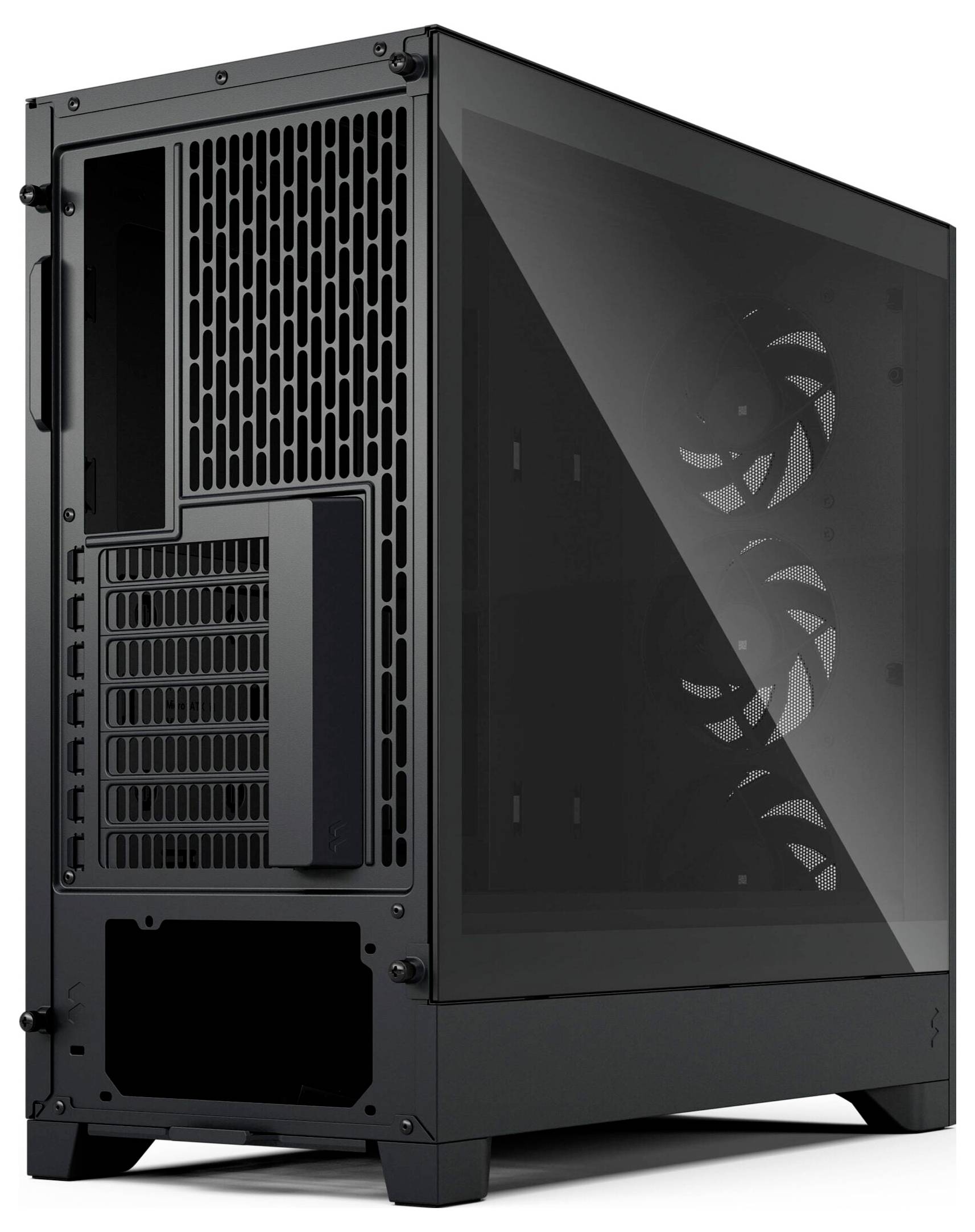 Ein schwarzes Computer-Gehäuse mit einem transparenten Seitenpanel, das interne Lüfterbefestigungen zeigt, positioniert auf weißem Hintergrund.