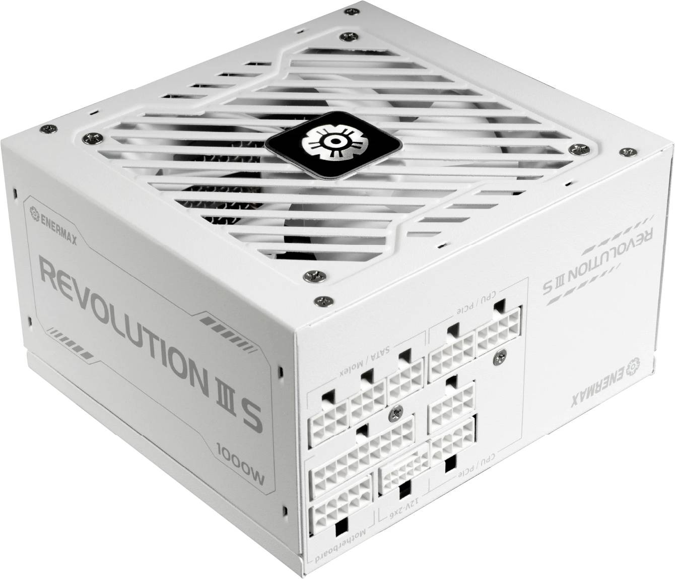 Weiße Enermax Revolution III S 1000W Computer-Stromversorgungseinheit in einer Drei-Viertel-Ansicht auf weißem Hintergrund.