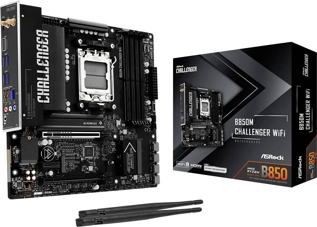ASRock B850M Challenger WiFi Motherboard mit Einzelhandelsverpackung und zwei WLAN-Antennen auf weißem Hintergrund.
