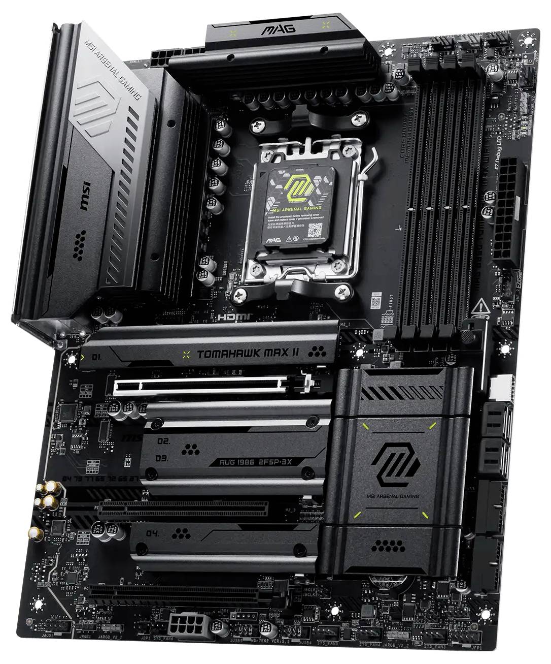 MSI MAG Tomahawk Max II Mainboard mit CPU-Sockel, RAM-Steckplätzen, PCIe-Steckplätzen, Kühlkörpern und M.2-Laufwerk-Abschirmung, isoliert auf weißem Hintergrund dargestellt.